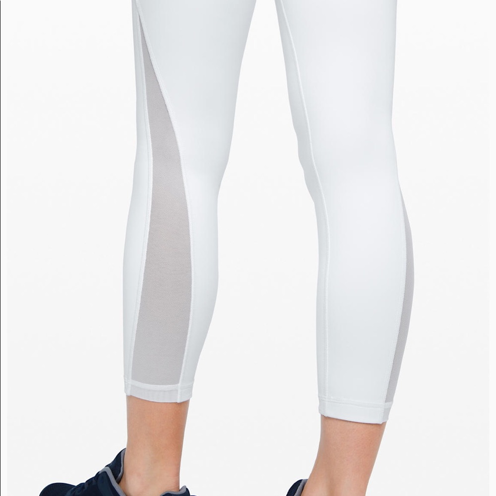 Rare white lululemon train times